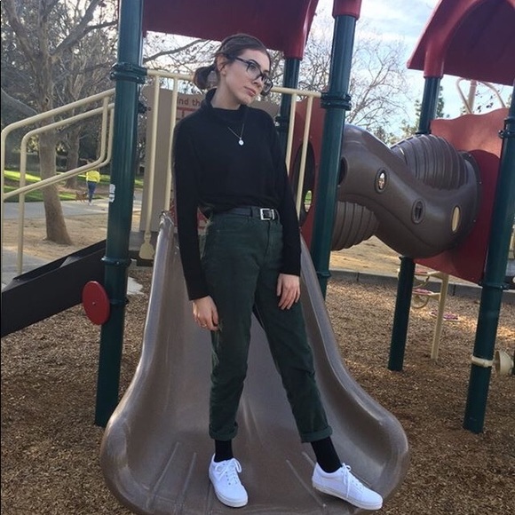 Meet your Posher, Jules - Picture 1 of 1